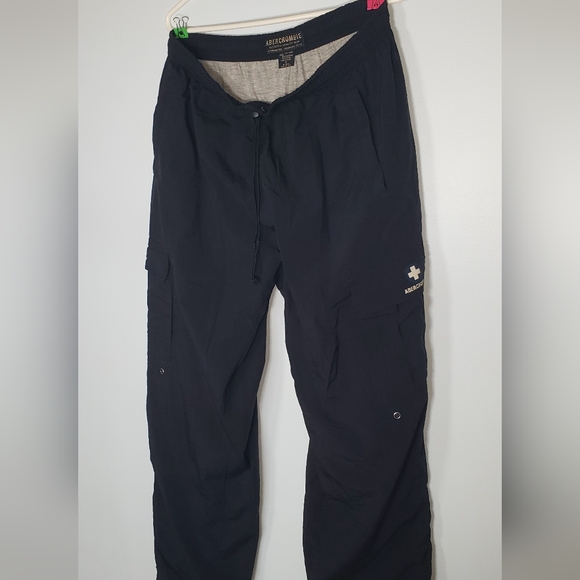 Abercrombie | Insulated joggers - Picture 2 of 9